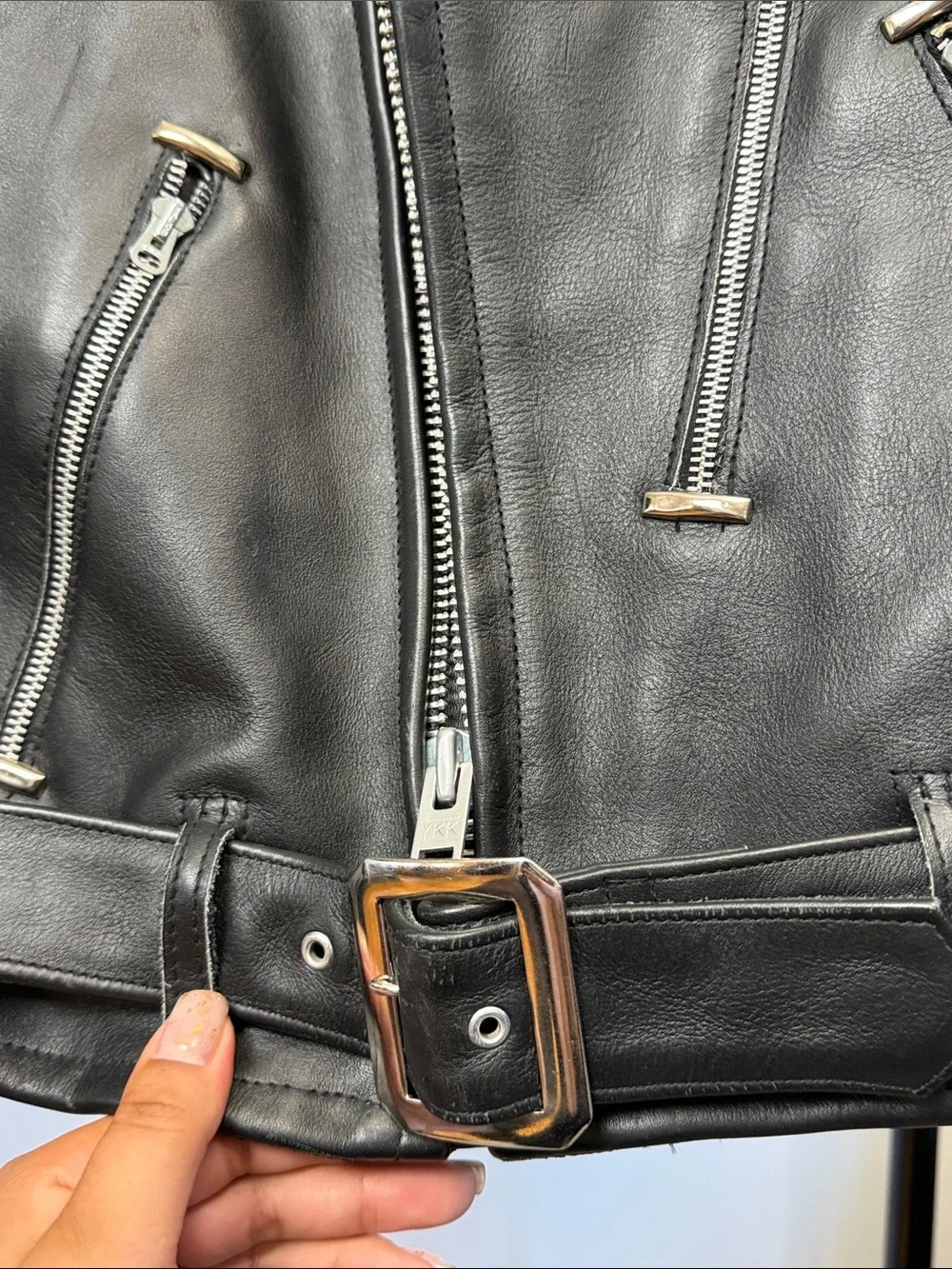 ‼️SOLD Vintage Symax Garment Co. Black Leather Biker Jacket Made in Canada - Picture 8 of 8